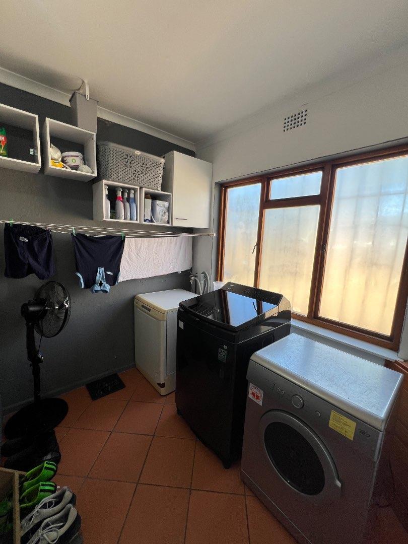 4 Bedroom Property for Sale in Morgenster Western Cape